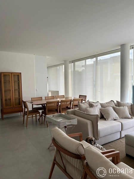 CASA BEIRA LAGO EM CONDOMÍNIO FECHADO!: 3ª foto da galeria de imagens do imóvel
