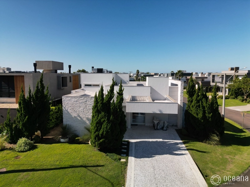 CASA ENSEADA: 2ª foto da galeria de imagens do imóvel