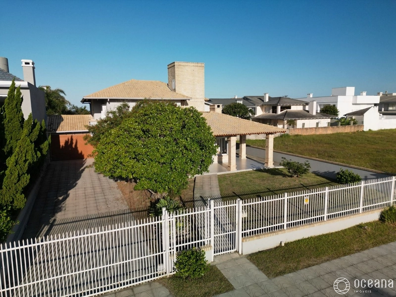 SOBRADO ALTO PADRÃO NA PRAIA D ATLANTIDA: 33ª foto da galeria de imagens do imóvel