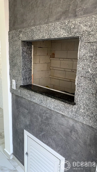 CASA COM TERRACO 3 QUADRAS DO MAR EM CAPAO DA CANOA: 14ª foto da galeria de imagens do imóvel