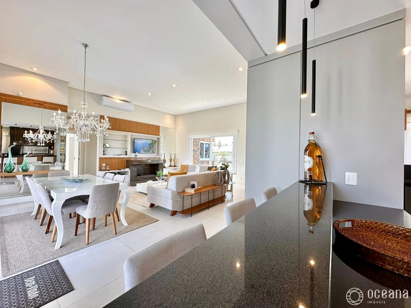 CASA JUNTO AO MAR E PLATAFORMA DE ATLÂNTIDA: 23ª foto da galeria de imagens do imóvel