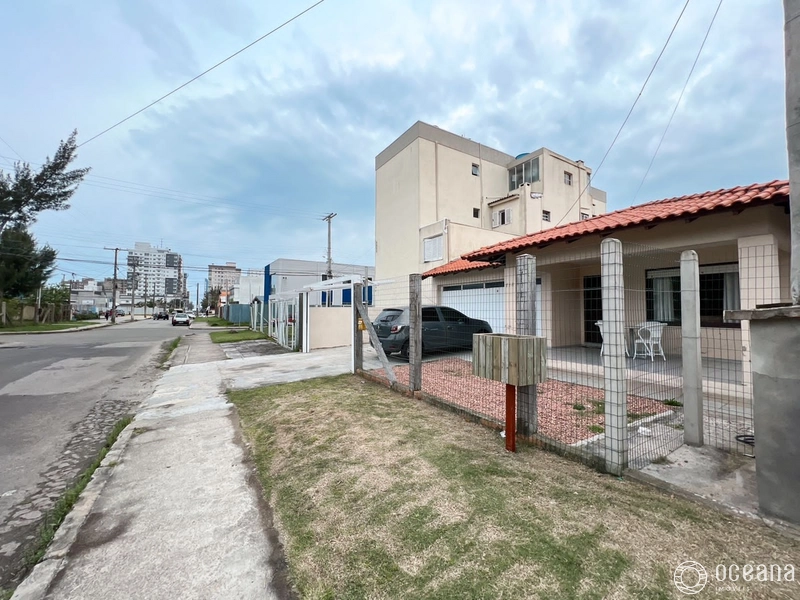 Casa de 03 dormitórios: 19ª foto da galeria de imagens do imóvel