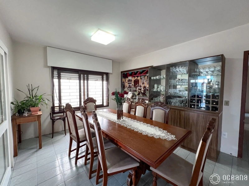 Casa de 03 dormitórios: 14ª foto da galeria de imagens do imóvel