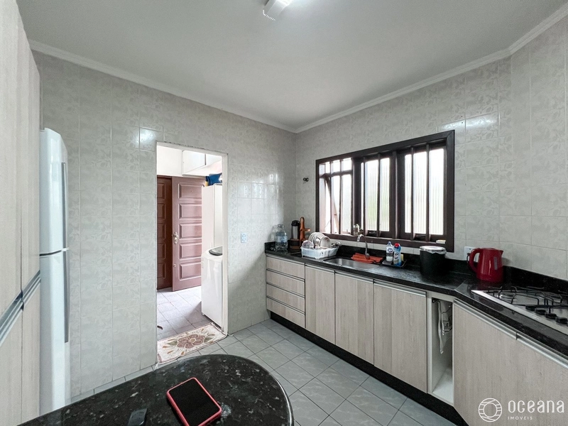 Casa de 03 dormitórios: 12ª foto da galeria de imagens do imóvel