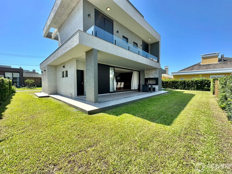 Casa 04 suítes em condomínio fechado!: 1ª foto da galeria de imagens do imóvel