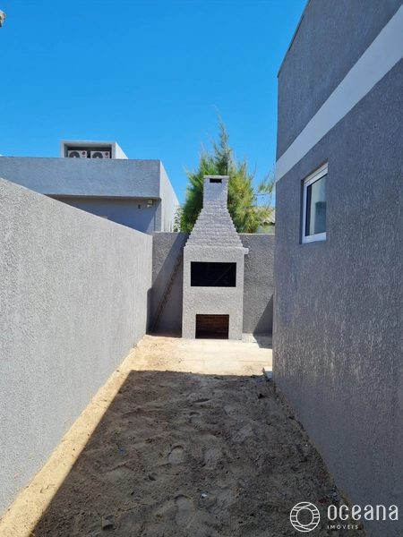 Casa com 03 dormitórios, 01 suíte, localizada na Noiva do Mar!: 3ª foto da galeria de imagens do imóvel