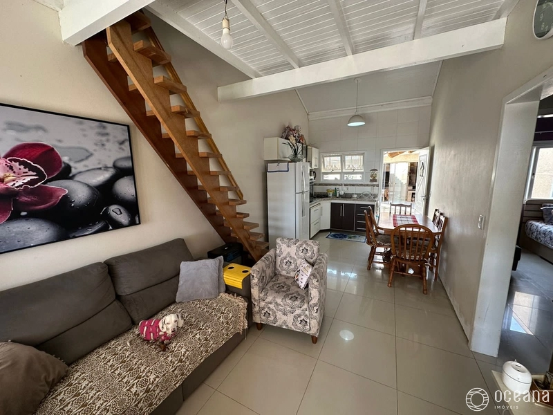 Casa 3 dormitórios CAPÃO NOVO: 3ª foto da galeria de imagens do imóvel