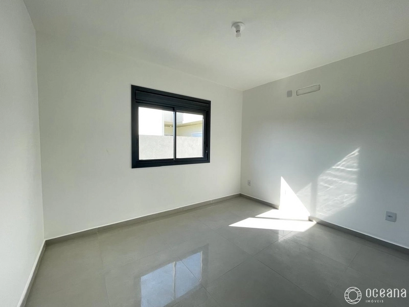 CASA HÁ 50 METROS DA PRAIA: 6ª foto da galeria de imagens do imóvel