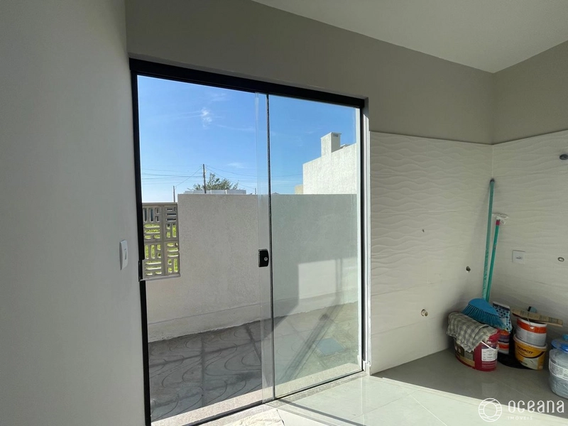 CASA HÁ 50 METROS DA PRAIA: 16ª foto da galeria de imagens do imóvel