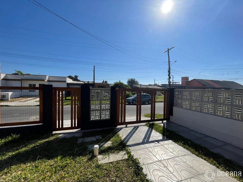 CASA HÁ 50 METROS DA PRAIA: 14ª foto da galeria de imagens do imóvel