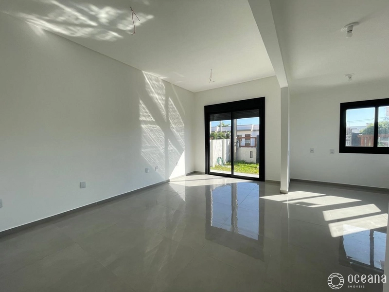 CASA HÁ 50 METROS DA PRAIA: 12ª foto da galeria de imagens do imóvel