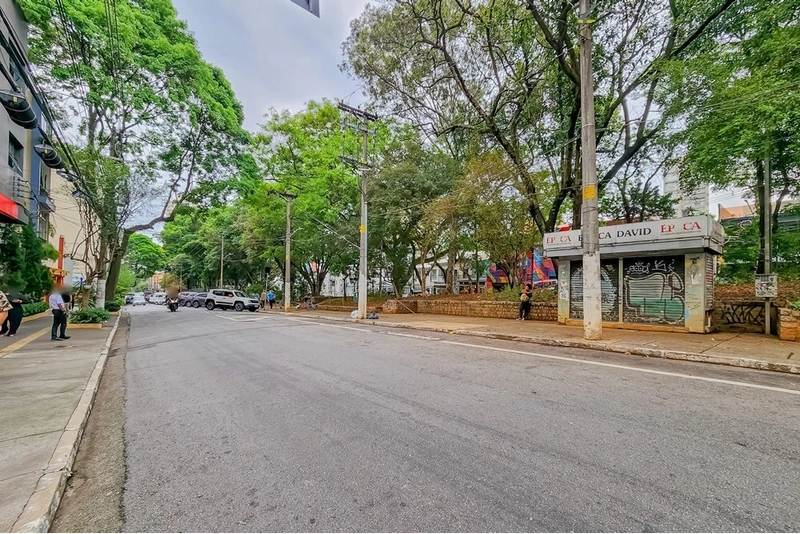 Apartamento 2 dormitórios 1 vaga em Pinheiros: 3ª foto da galeria de imagens do imóvel