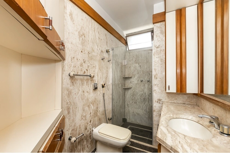 Apartamento 3 dormitórios 3 vagas no Jardim Europa: 3ª foto da galeria de imagens do imóvel