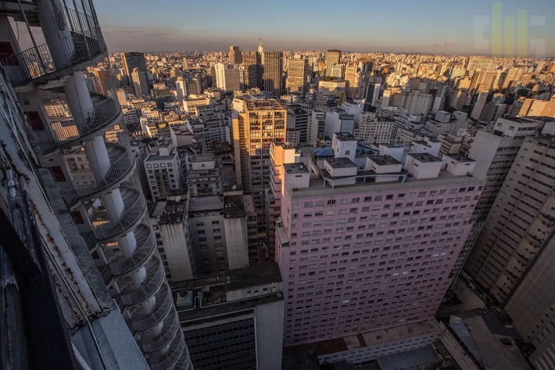 Apartamento no Copan Mobiliado: 3ª foto da galeria de imagens do imóvel