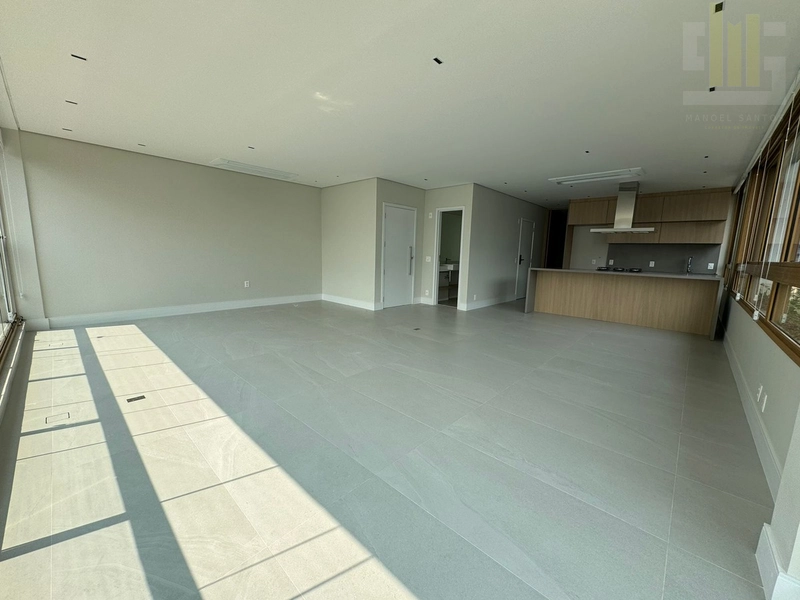 Apartamento locação Itaim Bibi novo nunca habiado com varanda e lazer: 3ª foto da galeria de imagens do imóvel