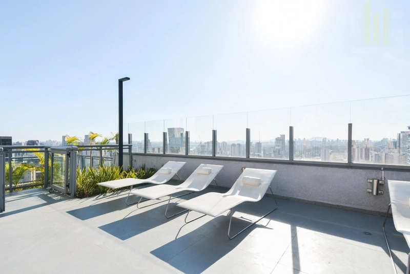 Apartamento studio ao lado do metrô em Pinheiros 1 vaga de garagem: 30ª foto da galeria de imagens do imóvel