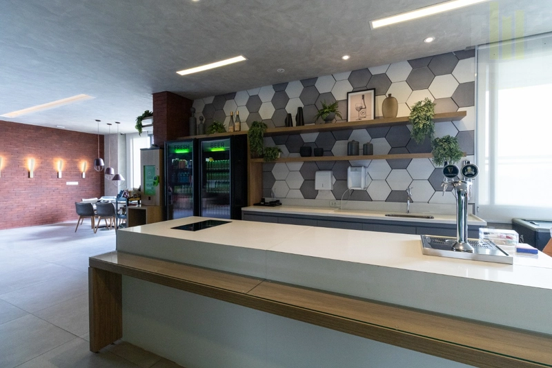 Apartamento studio mobiliado ao lado do metrô em Pinheiros com lazer: 18ª foto da galeria de imagens do imóvel