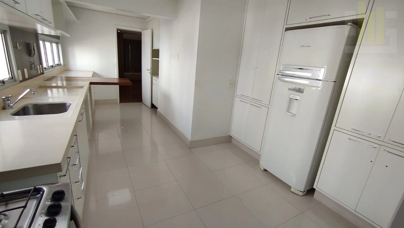 Apartamento 2 dormitórios no Jardins Semimobiliado: 13ª foto da galeria de imagens do imóvel