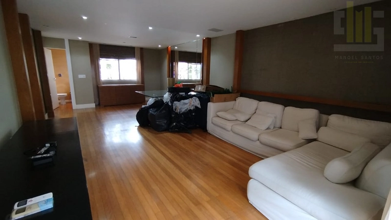 Apartamento 2 dormitórios no Jardins Semimobiliado: 1ª foto da galeria de imagens do imóvel