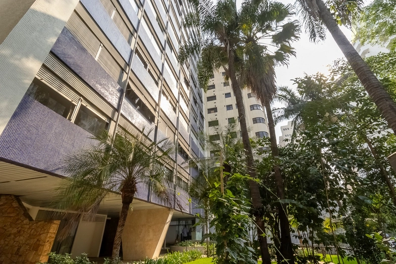 Apartamento 3 dormitórios reformado 2 vagas em Higienópolis: 36ª foto da galeria de imagens do imóvel