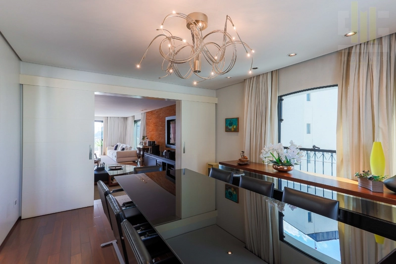 Apartamento 2 suítes 3 vagas em Higienópolis com amplo espaço: 11ª foto da galeria de imagens do imóvel
