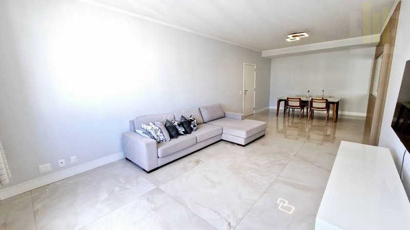 Apartamento 3 dormitórios 2 suítes em Higienópolis reformado: 4ª foto da galeria de imagens do imóvel