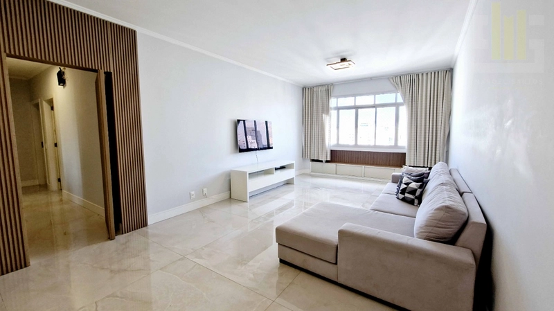 Apartamento 3 dormitórios 2 suítes em Higienópolis reformado: 2ª foto da galeria de imagens do imóvel