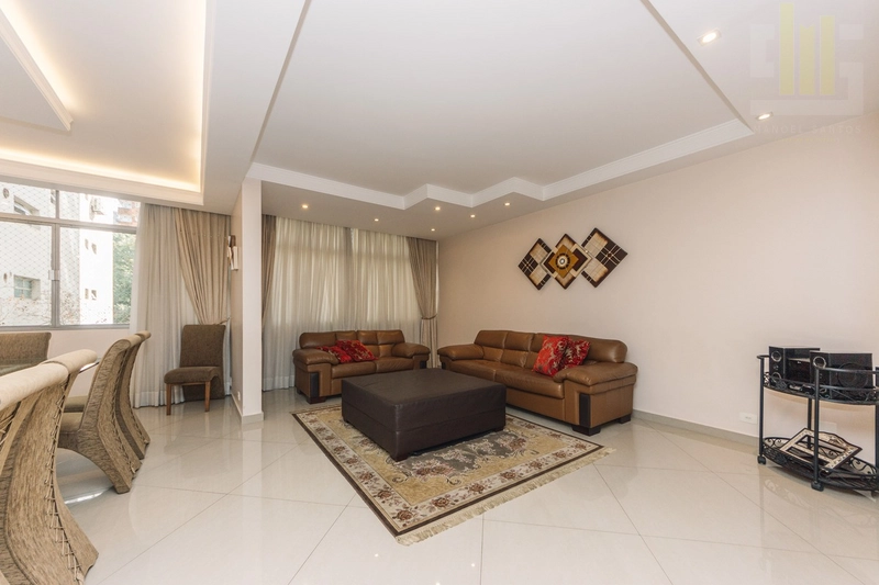Apartamento reformado no Jardim Paulista, 3 dormitórios 2 vagas: 3ª foto da galeria de imagens do imóvel