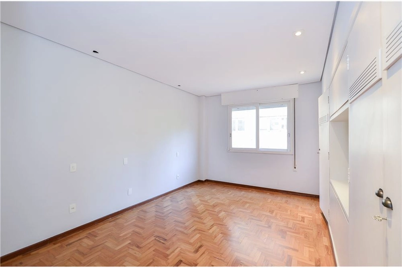 Apartamento 3 dormitórios 1 suíte Cerqueira Cesar 2 vagas de garagem: 2ª foto da galeria de imagens do imóvel