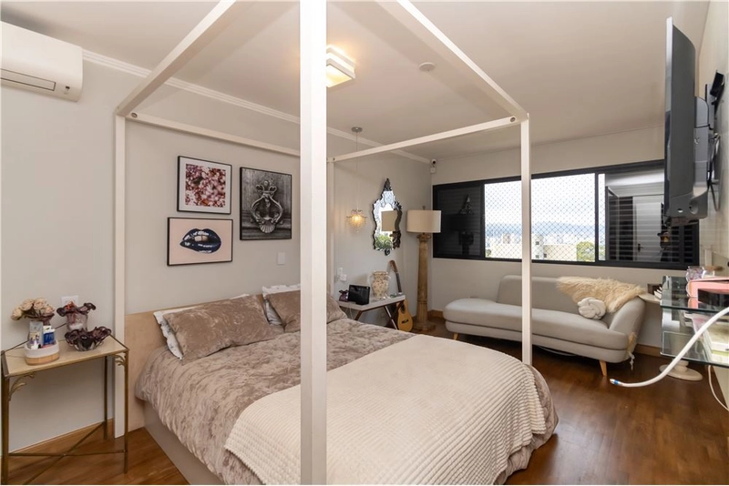 Apartamento 3 suítes 3 vagas no Alto da Lapa: 3ª foto da galeria de imagens do imóvel