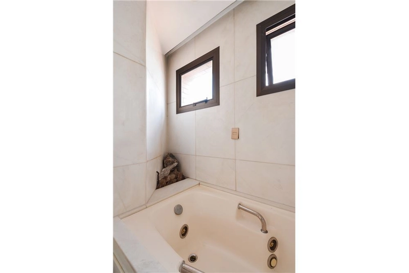 Apartamento 4 dormitórios em Perdizes perto do parque: 18ª foto da galeria de imagens do imóvel