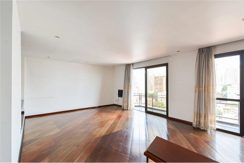 Apartamento 4 dormitórios em Perdizes perto do parque: 1ª foto da galeria de imagens do imóvel