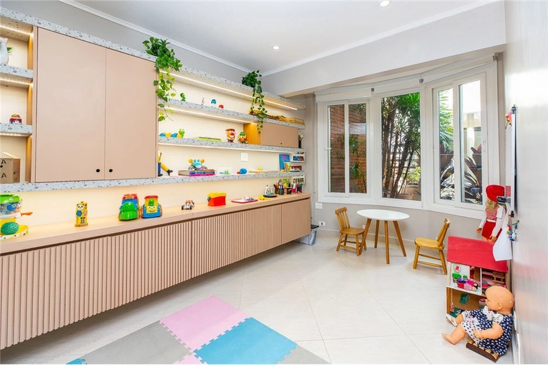 Casa sobrado 4 dormitórios 2 vagas na Vila Ipojuca: 12ª foto da galeria de imagens do imóvel
