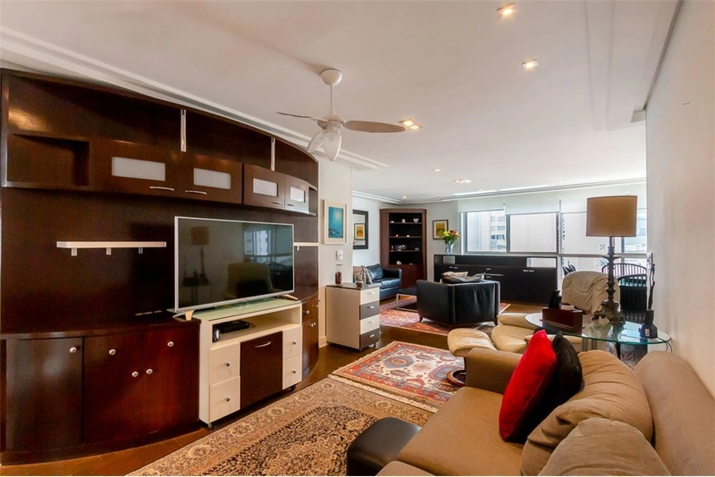 Apartamento 3 dormitórios 2 vagas no Jardim Paulista: 4ª foto da galeria de imagens do imóvel