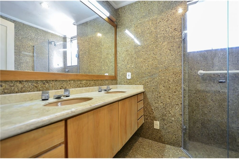 Apartamento 3 dormitórios Cerqueira Cesar 3 vagas: 3ª foto da galeria de imagens do imóvel
