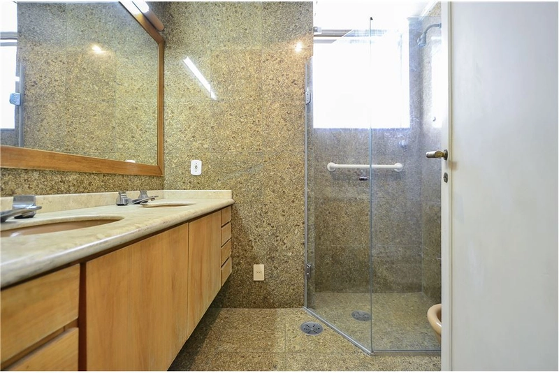 Apartamento 3 dormitórios Cerqueira Cesar 3 vagas: 4ª foto da galeria de imagens do imóvel