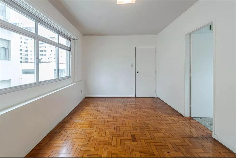 Apartamento 2 dormitórios em Higienópolis perto do Shopping: 1ª foto da galeria de imagens do imóvel