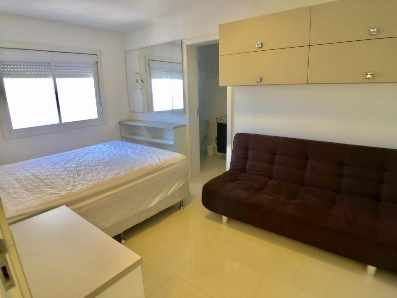 AMPLO APARTAMENTO COM INFRAESTRUTURA NA AVENIDA UBIRAJARA: 9ª foto da galeria de imagens do imóvel