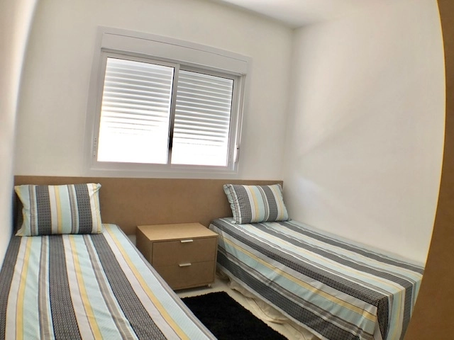 APARTAMENTO MOBILIADO COM VISTA PARA O MAR E PRAÇA: 6ª foto da galeria de imagens do imóvel