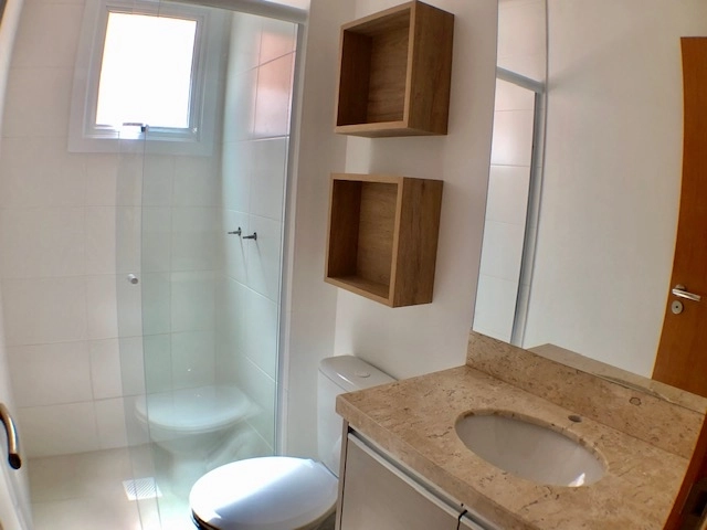 APARTAMENTO MOBILIADO COM VISTA PARA O MAR E PRAÇA: 7ª foto da galeria de imagens do imóvel