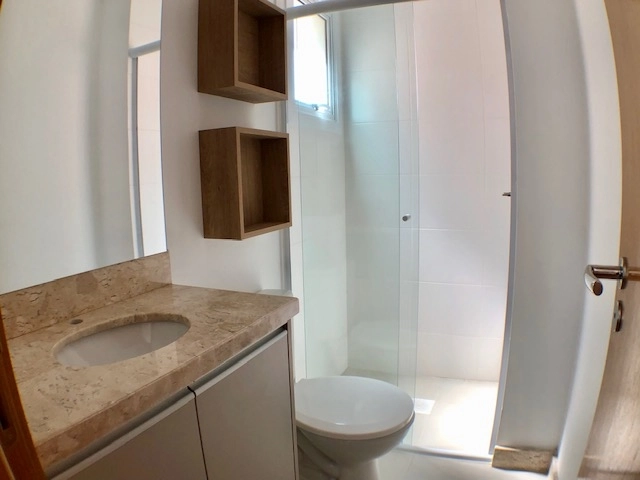 APARTAMENTO MOBILIADO COM VISTA PARA O MAR E PRAÇA: 9ª foto da galeria de imagens do imóvel