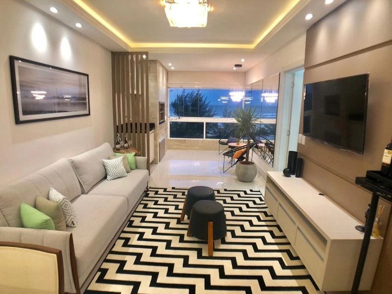 MOBILIADO E DECORADO FRENTE MAR: 8ª foto da galeria de imagens do imóvel