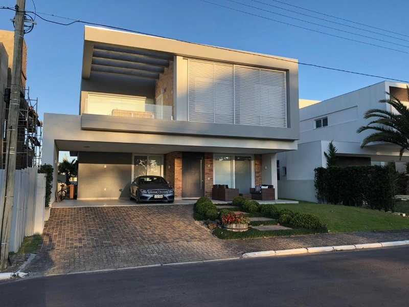 Mansão mobiliada e decorada: 1ª foto da galeria de imagens do imóvel