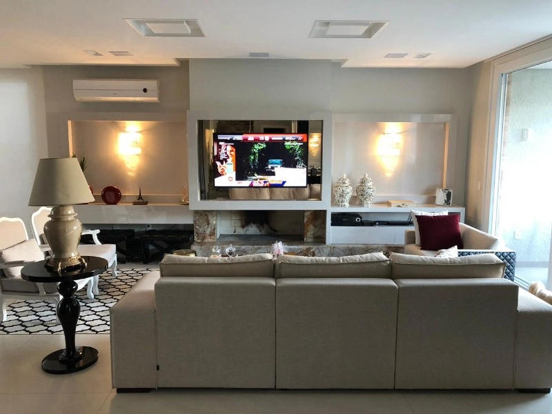 Mansão mobiliada e decorada: 15ª foto da galeria de imagens do imóvel