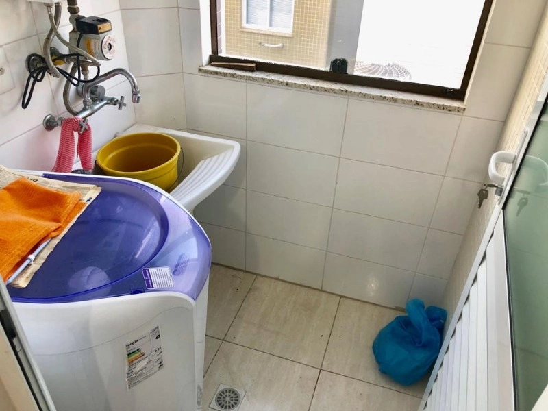 APTO NO ÚLTIMO ANDAR, BAIRRO NAVEGANTES: 7ª foto da galeria de imagens do imóvel
