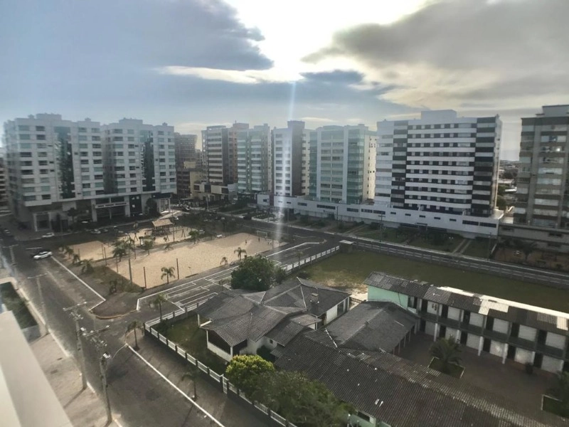 Sacada de frente para praça!: 8ª foto da galeria de imagens do imóvel