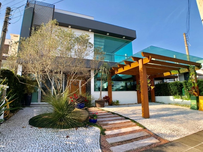 Sobrado mobiliado e decorado: 1ª foto da galeria de imagens do imóvel