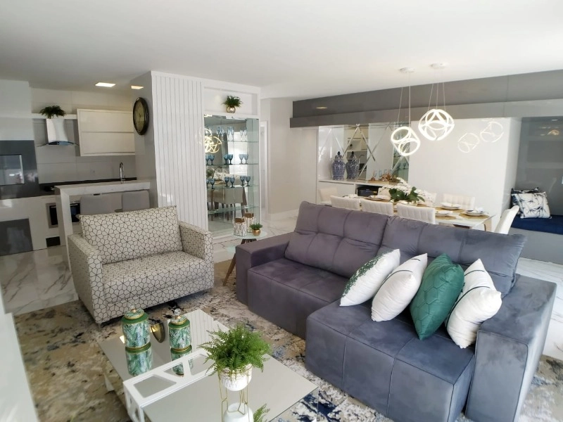 Diferenciado apartamento de 3 dorms. com terraço: 3ª foto da galeria de imagens do imóvel