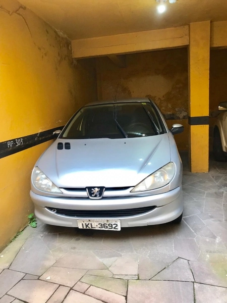 Apartamento no centro de Capão da Canoa...: 3ª foto da galeria de imagens do imóvel