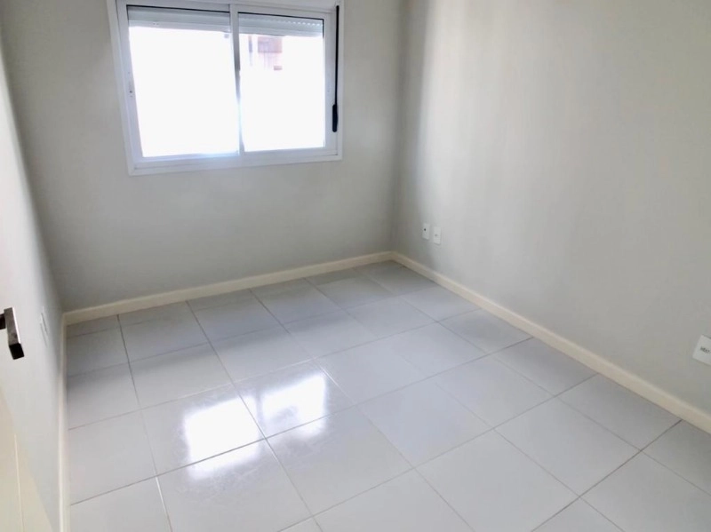 3 DORM COM VISTA PARA O MAR AO LADO DA AV UBIRAJARA: 4ª foto da galeria de imagens do imóvel